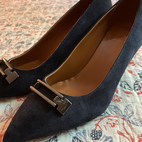 EUC Aquatalia navy blue heels with buckles - Picture 2 of 6